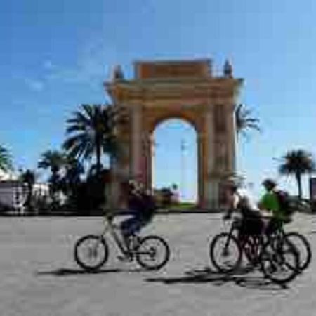 Appartamento In Centro Storico Finale Ligure Exterior photo